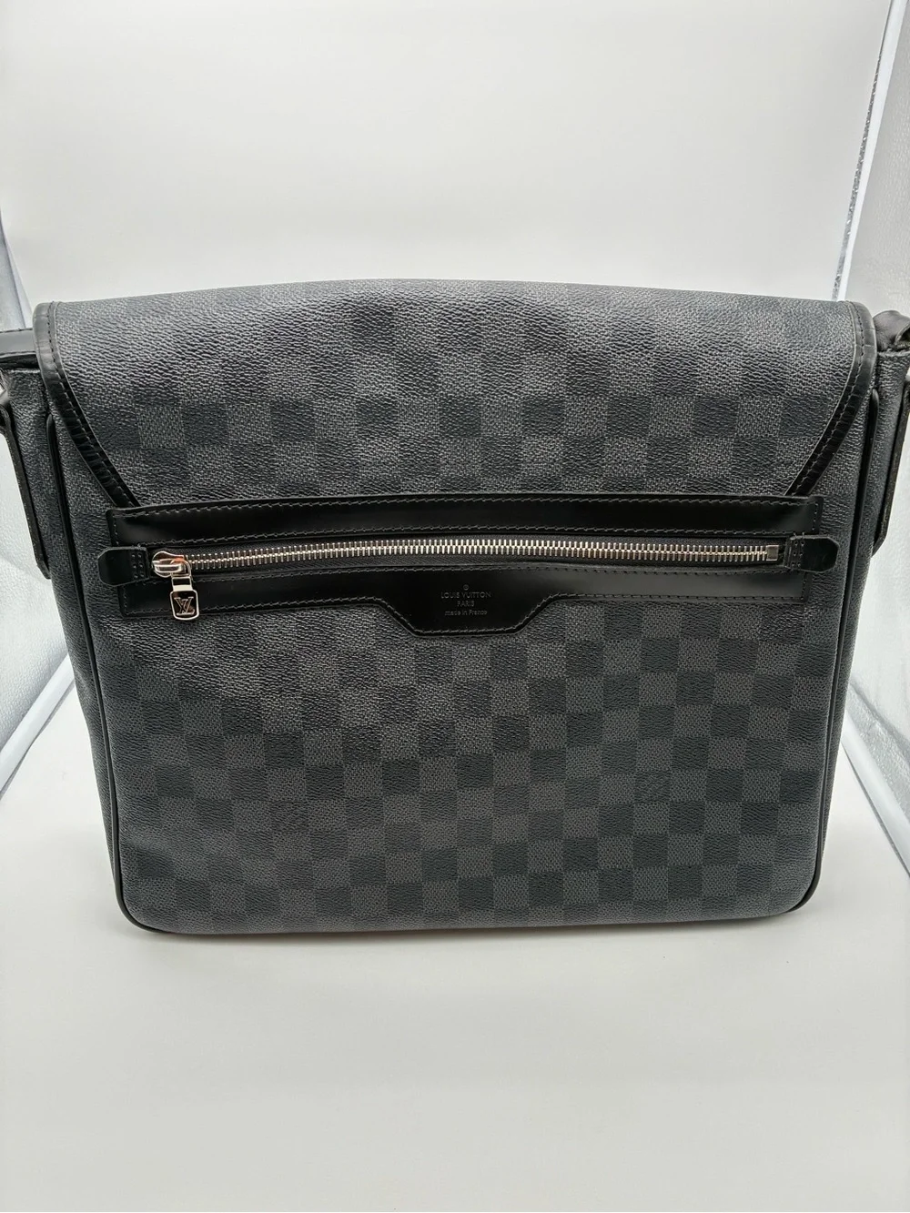 Louis Vuitton Daniel graphite crossbody messenger bag